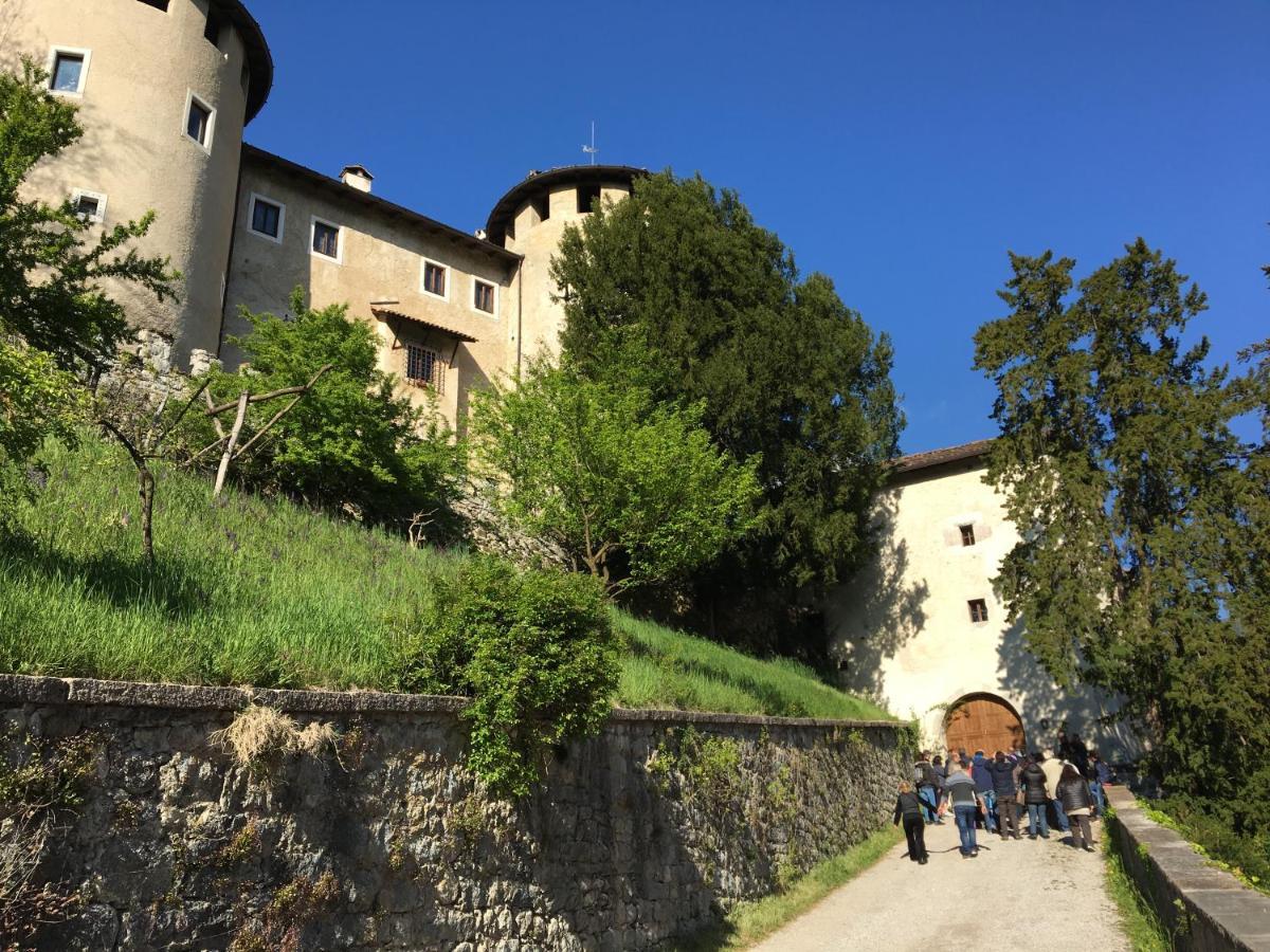 Hotel Posta Comano Terme Exterior foto